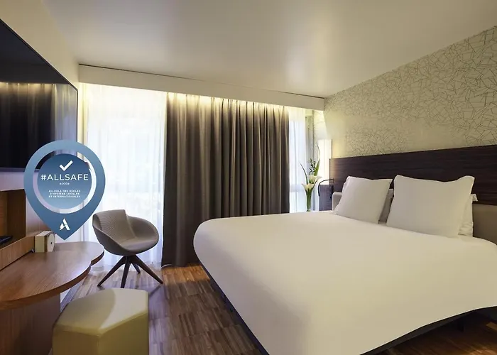 Mercure Paris Arc De Triomphe Etoile