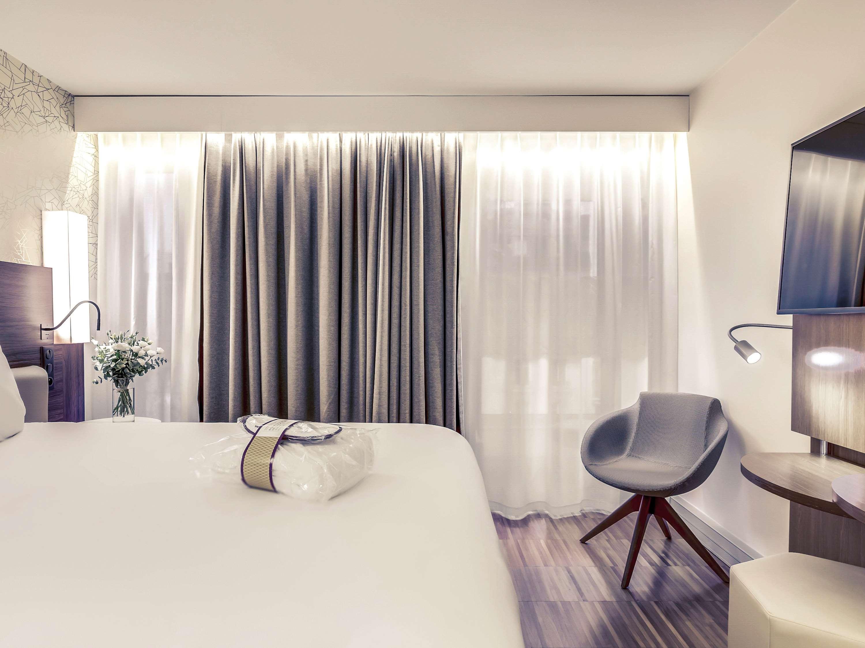 Mercure Arc De Triomphe Etoile