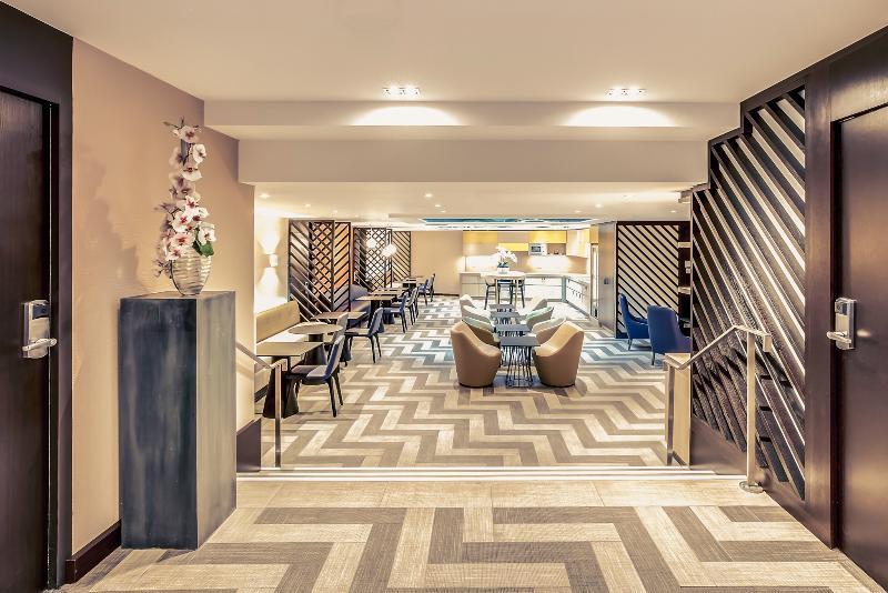 Hotel Mercure Arc De Triomphe Etoile Parijs