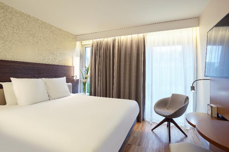 Hotel Mercure Arc De Triomphe Etoile Parijs